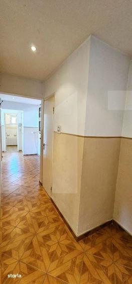 Apartament cu 3 camere decomandat în Lenin