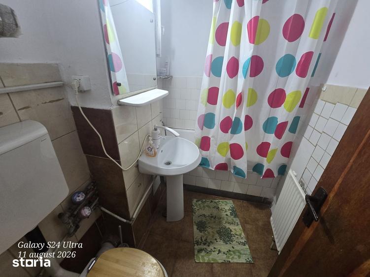 Apartament cu 4 camere decomandat în Găvana