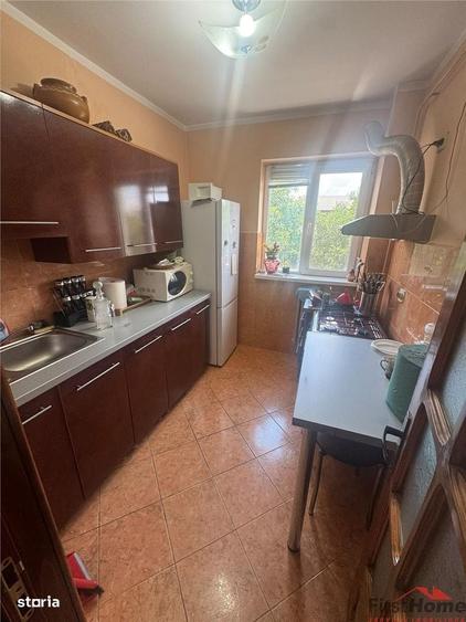 ap 3 cam, Piata Unirii.66 mp utili ,et 28 - 6