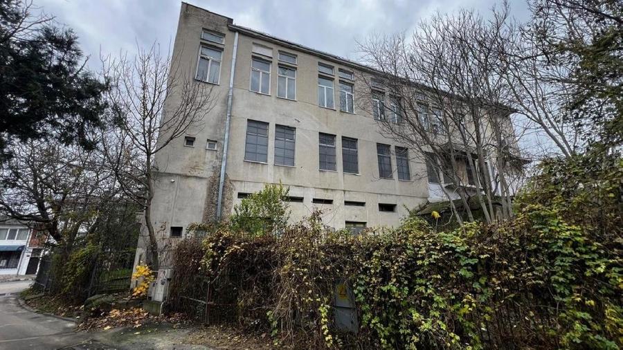 Spațiu comercial, de 963 mp, în Central