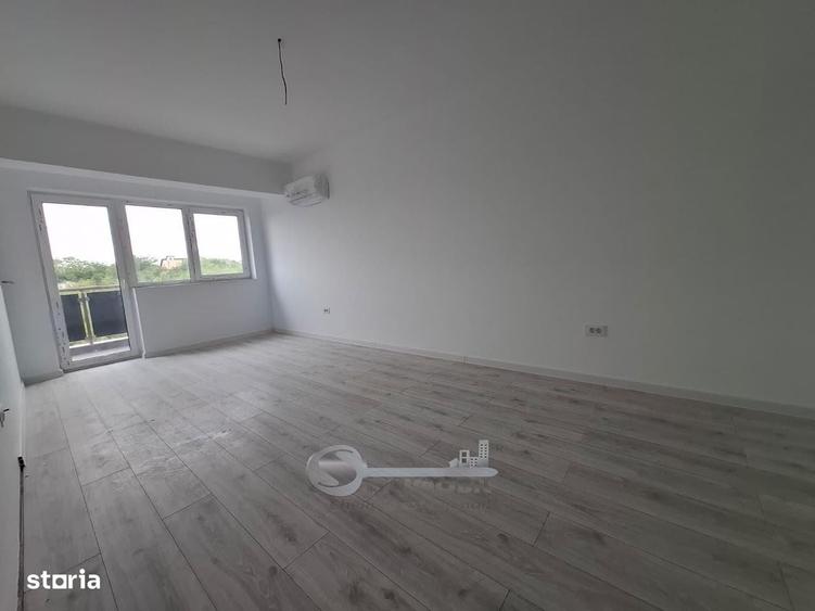 Apartament cu 3 camere decomandat în Galata