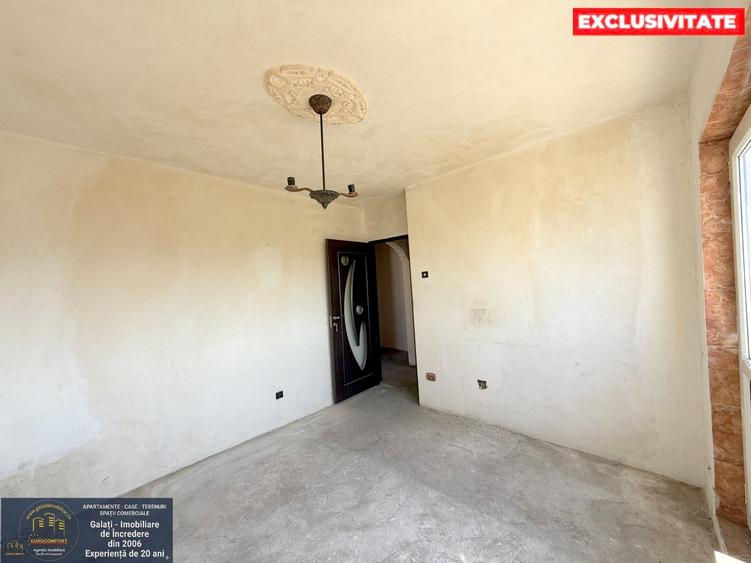 Apartament cu 3 camere decomandat în Micro 17