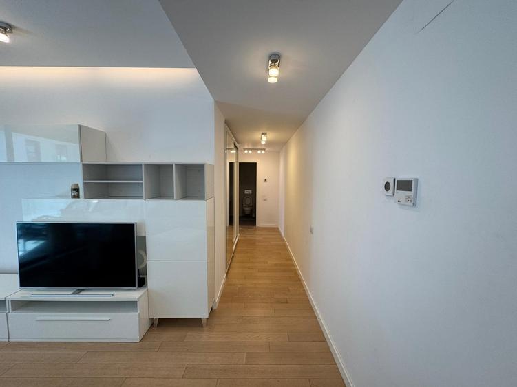 Apartament cu 2 camere decomandat, mobilat în Herăstrău — fotografia 2