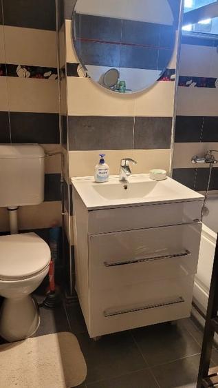 Apartament cu 2 camere decomandat, mobilat în Circumvalațiunii