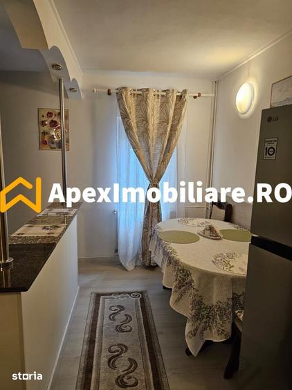 Apartament cu 2 camere decomandat în Vitan