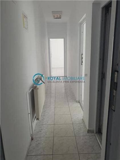 Birou, de 36.209999084473 mp, în Gheorghe Doja