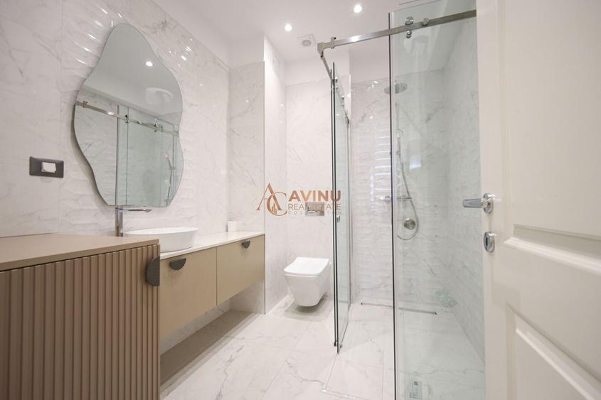 Apartament cu 4 camere în Sud-Vest