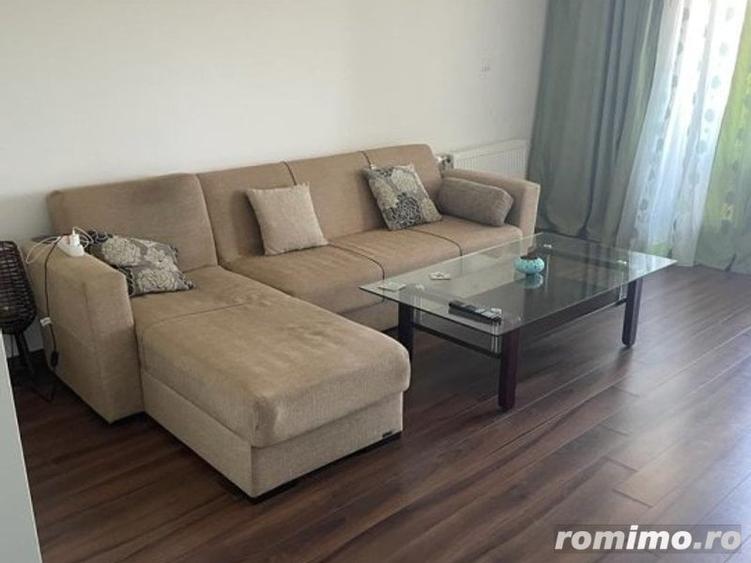Apartament cu 3 camere decomandat în Soarelui