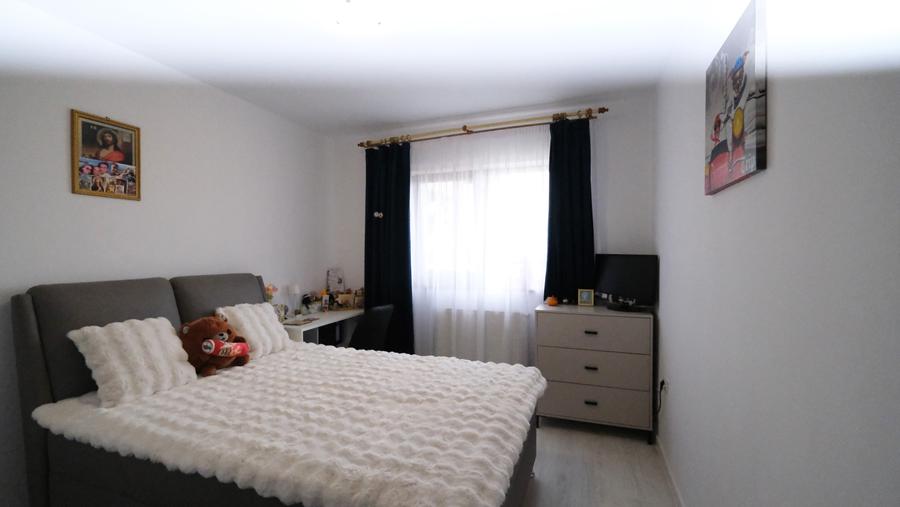 Casă individuală cu 4 camere cu Teren 513 Mp în Țegheș