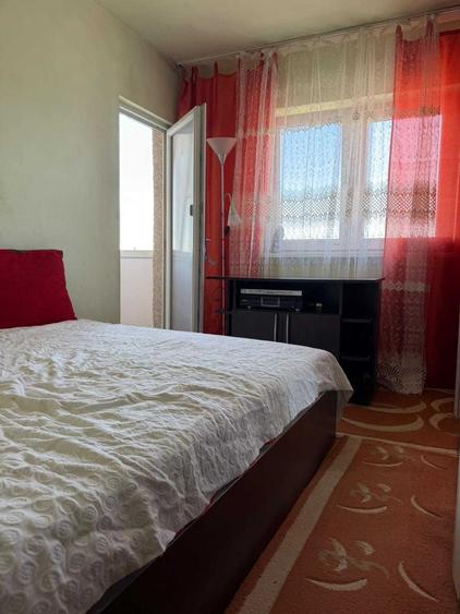 Apartament cu 3 camere decomandat în Ultracentral