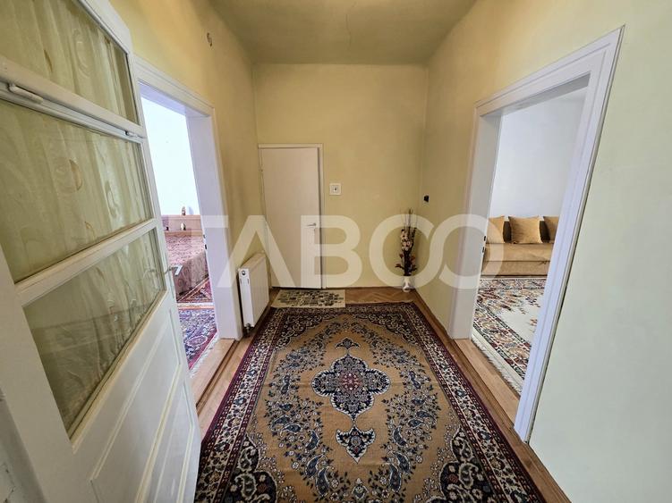 Casa individuala de vanzare cu teren 237 mp garaj in zona Lupeni Sibiu - 28