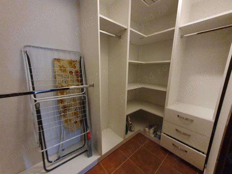 Apartament cu 2 camere semidecomandat în Soarelui