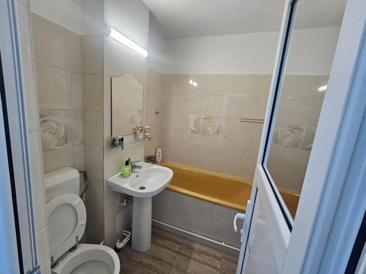 Apartament cu 3 camere în Pantelimon