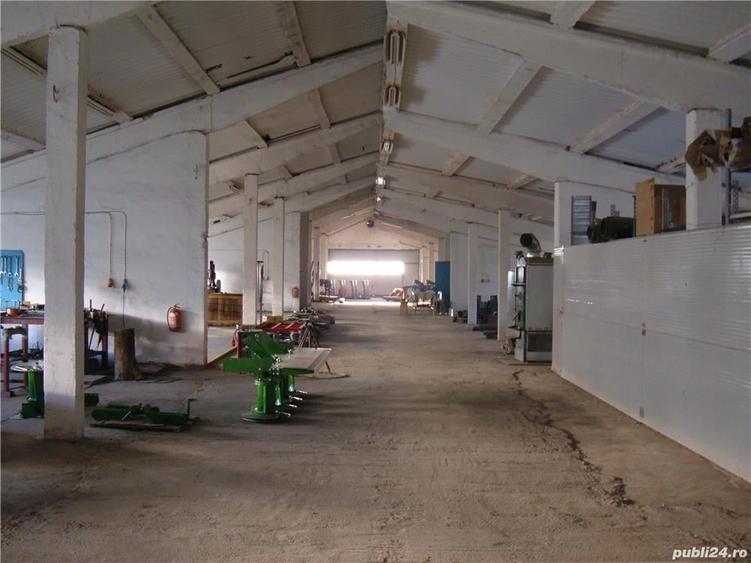 Spațiu comercial, de 2,200 mp, în Central