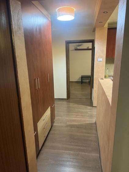 Apartament cu 2 camere decomandat în Apărătorii Patriei