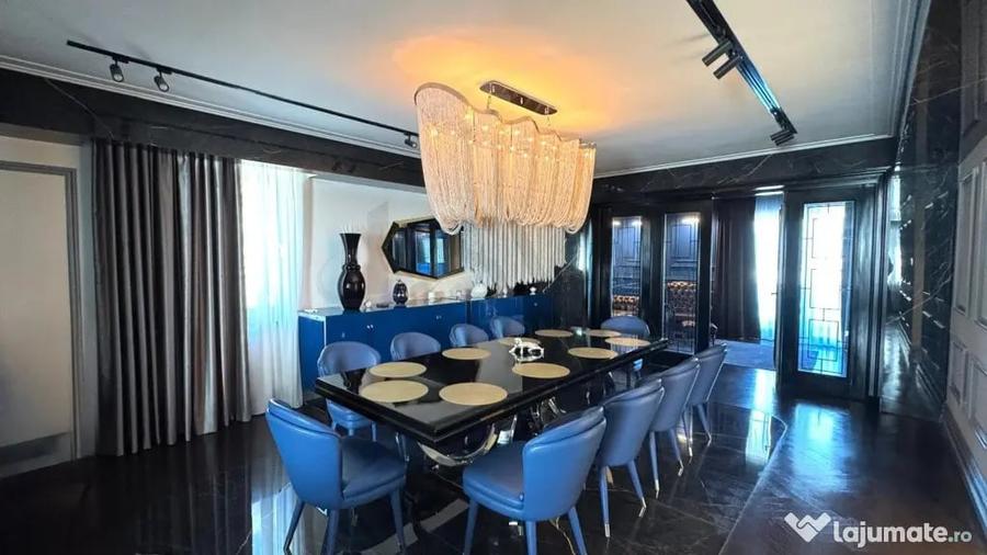 Apartament cu 6 camere decomandat în Pipera