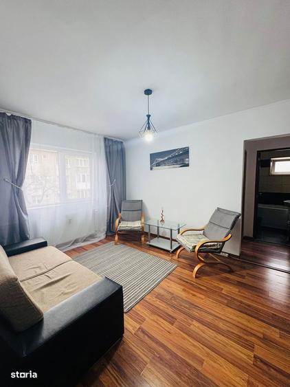 Apartament cu 2 camere semidecomandat, mobilat în Cantemir