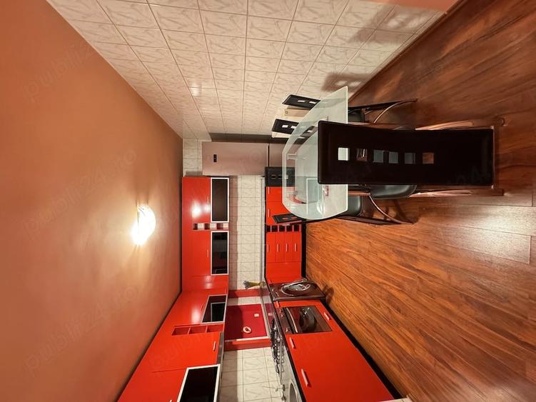 Apartament cu 3 camere decomandat în Rahova