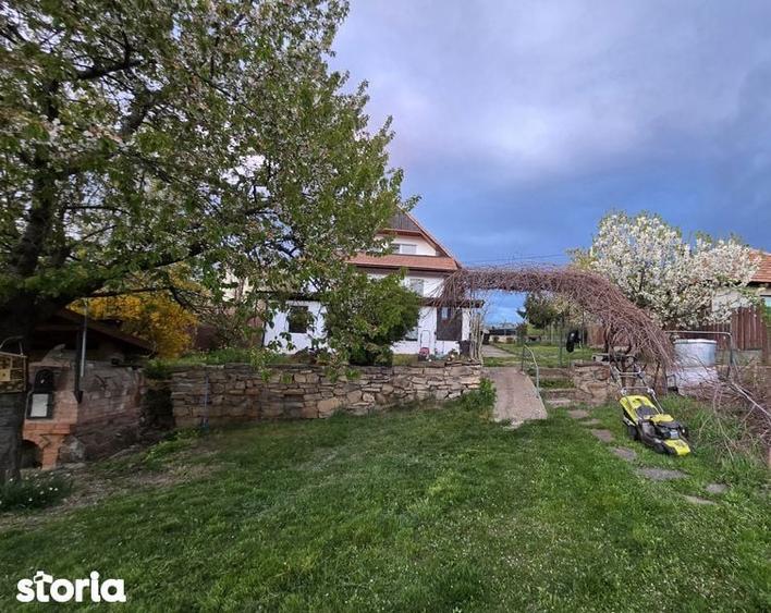 Casă cu 4 camere cu Teren 200 Mp în Dâmbul Rotund