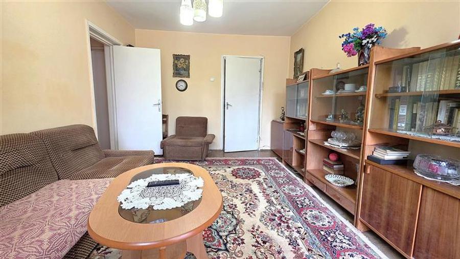 Apartament cu 2 camere circular în Astra