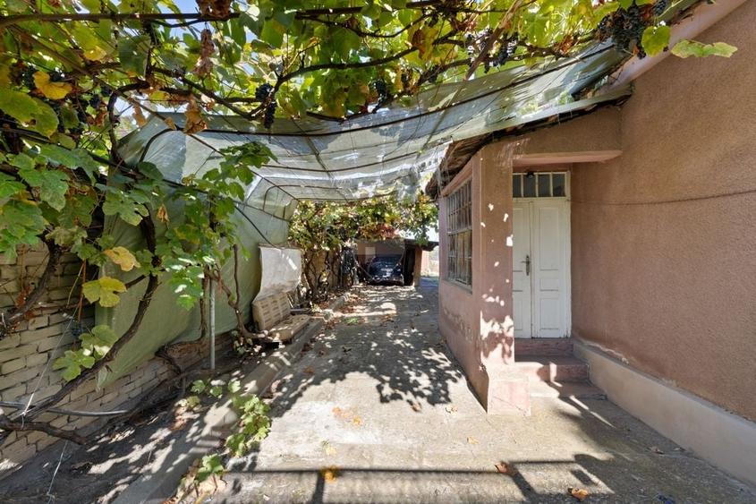 Casă individuală cu 4 camere cu Teren 785 Mp în Gai