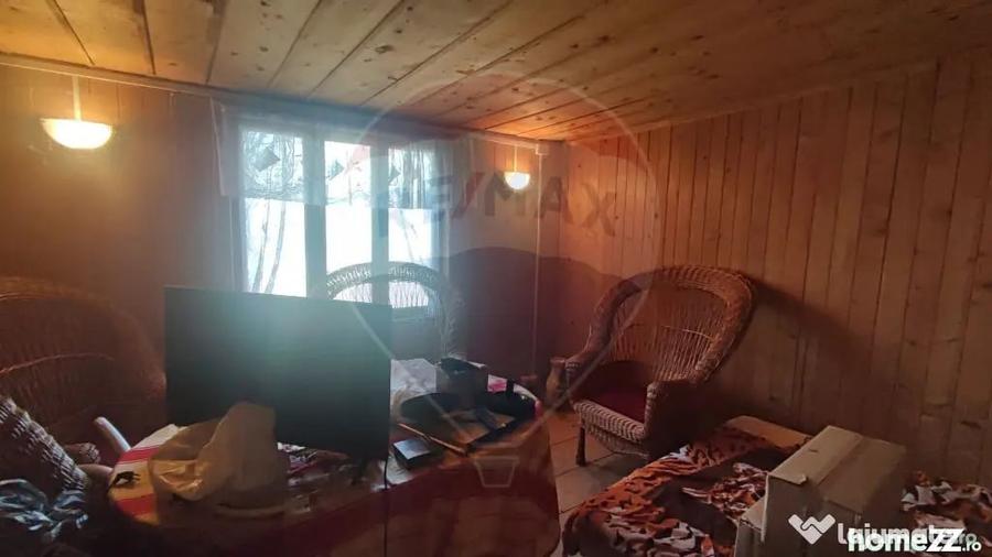 Casă cu 5 camere cu Teren 2324 Mp în Fughiu