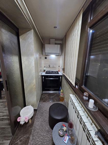Apartament cu 2 camere decomandat, mobilat în Vărsătura