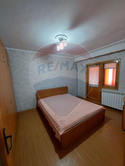 Apartament cu 3 camere ultracentral - 1