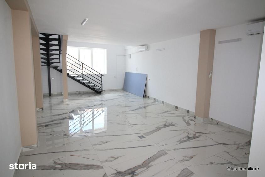 Spațiu comercial, de 207 mp, în Central