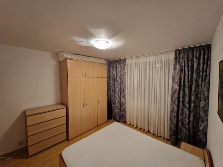 Apartament cu 2 camere decomandat în 1 Decembrie 1918