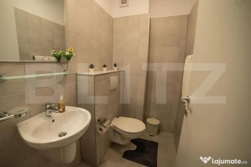 Apartament cu 3 camere semidecomandat în Nord