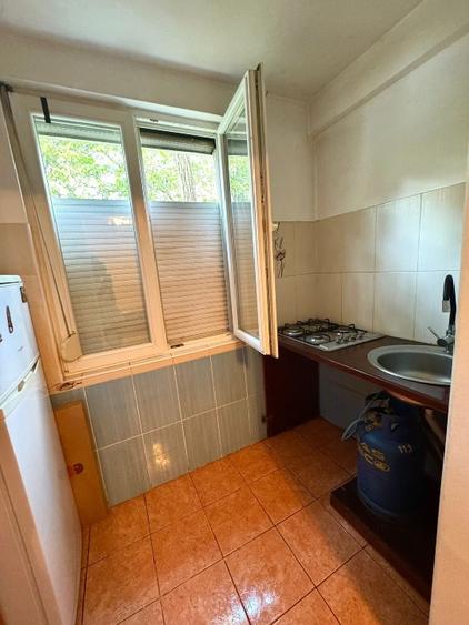 Garsonieră semidecomandată, mobilată în Rogerius