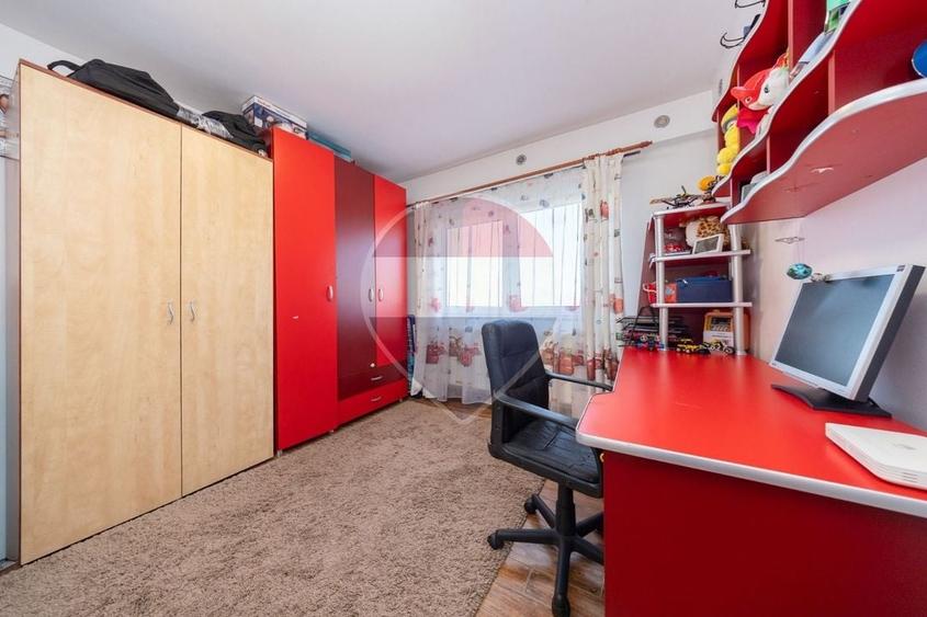 Apartament cu 2 camere decomandat, mobilat în Electroprecizia