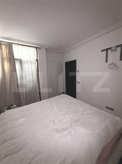 Apartament cu 3 camere semidecomandat, mobilat în Florești