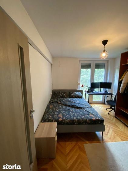 Apartament cu 4 camere în Titan