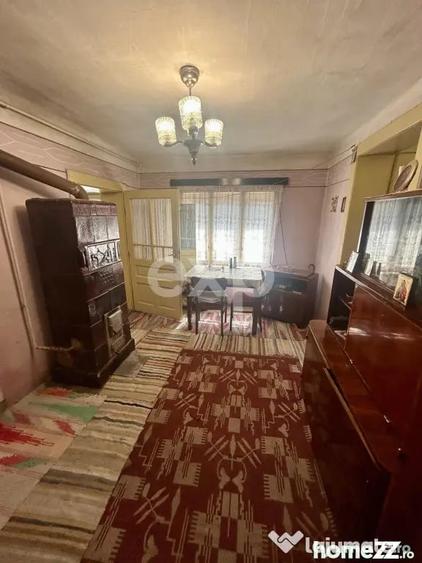 Casă cu 5 camere cu Teren 1141 Mp în Cuciulata