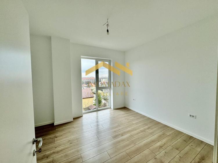 Apartament cu 2 camere decomandat în Aradului