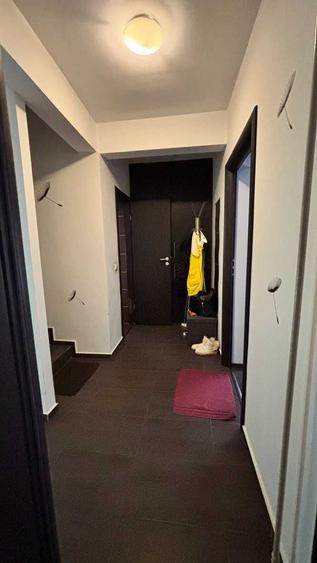 Apartament cu 3 camere decomandat în Chiajna