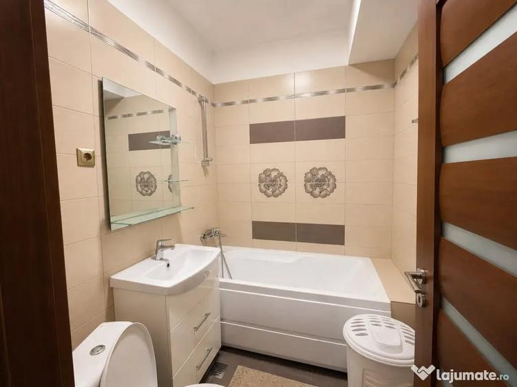 Apartament cu 2 camere semidecomandat în Tomis Plus