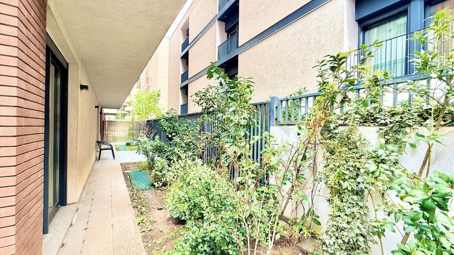 Apartament cu 4 camere decomandat, mobilat în Primăverii