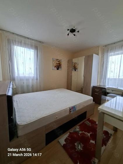 Apartament cu 3 camere decomandat în Circumvalațiunii