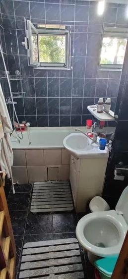 Apartament cu 2 camere decomandat, mobilat în Alexandru cel Bun