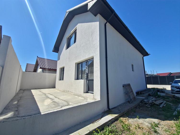 Vilă nouă individuală Valu lui Traian 4 dormitoare 2 băi - 17