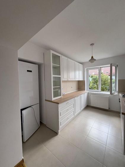 Casă cu 4 camere cu Teren 461 Mp în Bunloc