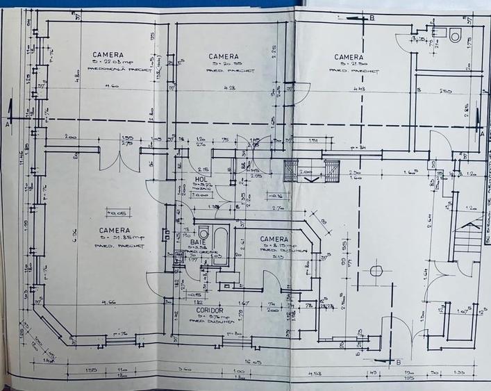 Casă individuală cu 5 camere cu Canalizare în Ultracentral