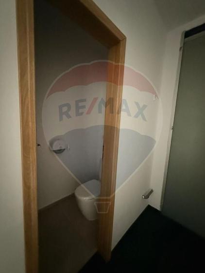 Birou, de 201.38000488281 mp, în Băneasa