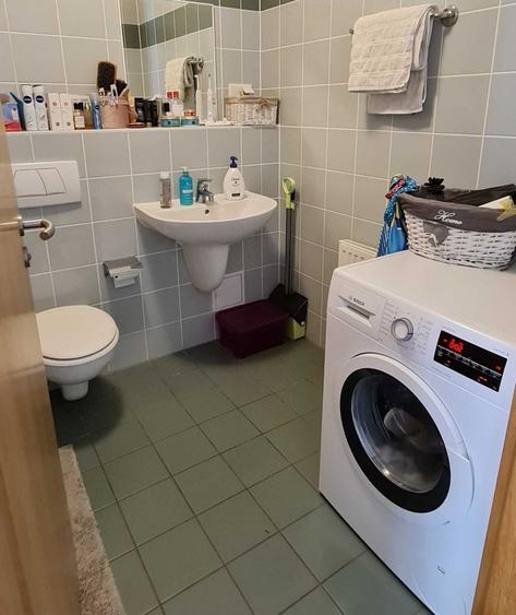Apartament cu 3 camere decomandat în Chitila