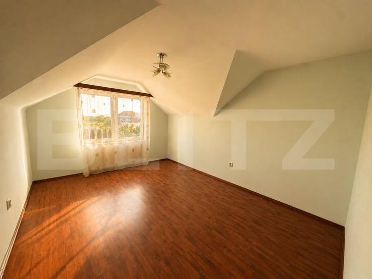 De vanzare Ap 4 camere open space 107mp - 6