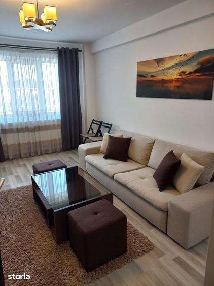 Apartament cu 3 camere în 1 Mai