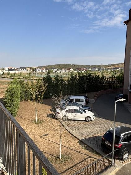 Apartament cu 2 camere decomandat în Oncea